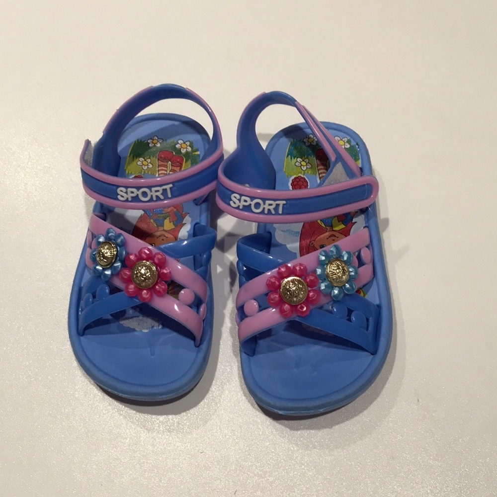 🪴🪴Cute Girls Gold Detail Sandals, size 29/11